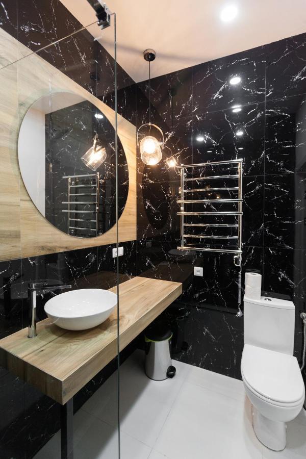 Leogrand Apartments On Khmelnytskoho 11 Λβιβ Εξωτερικό φωτογραφία